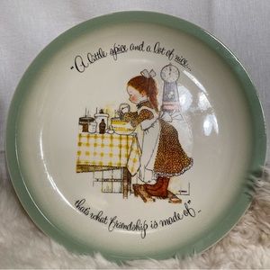 Holly Hobbie Vintage Collector’s Edition 10.5” Friendship Plate 1972